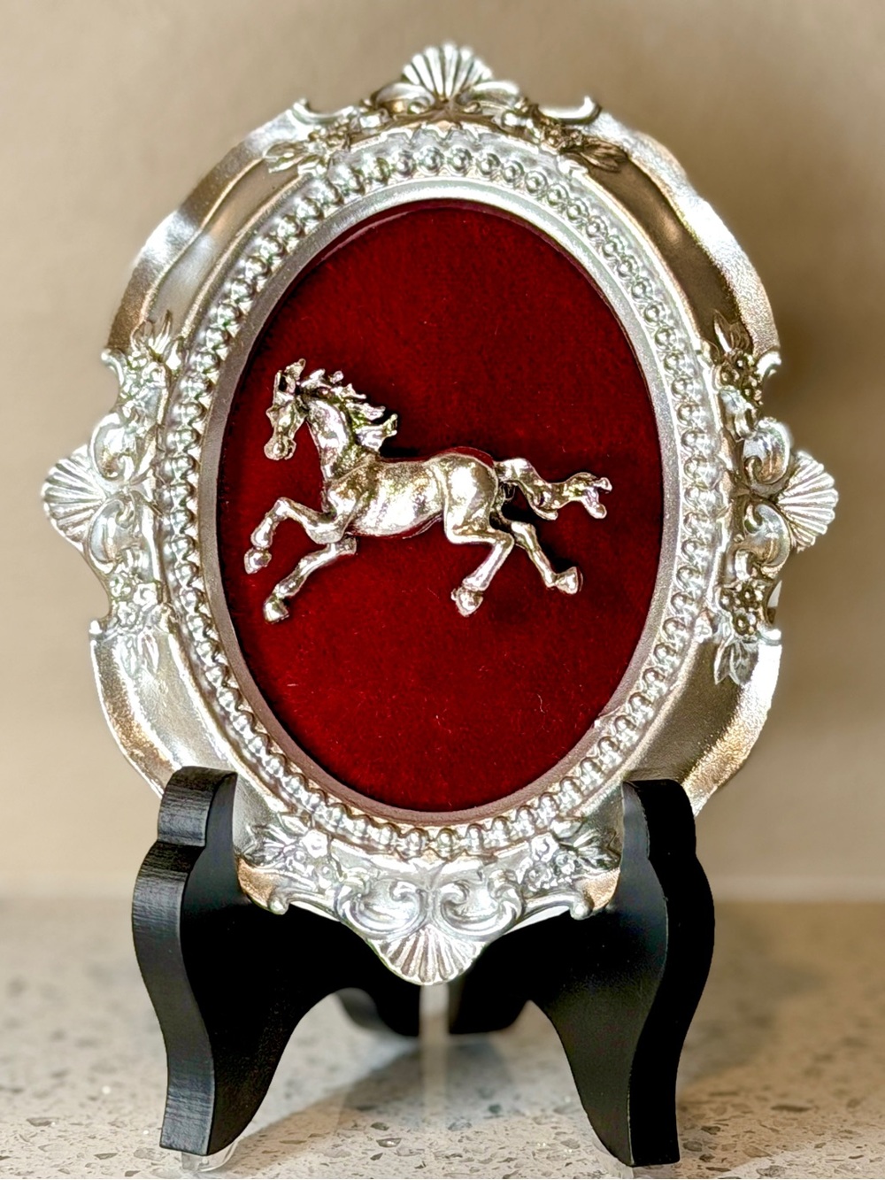 Silver Horse Brooch Framed Display – Handmade Velvet & Easel - Picture 3 of 4